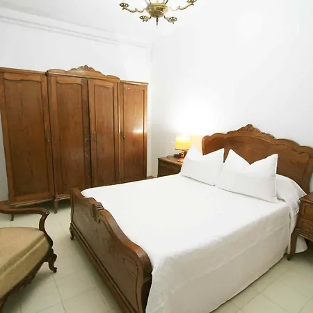 Holiday home Casa Rustica Con Piscina Y Finca En Costa Da Morte
