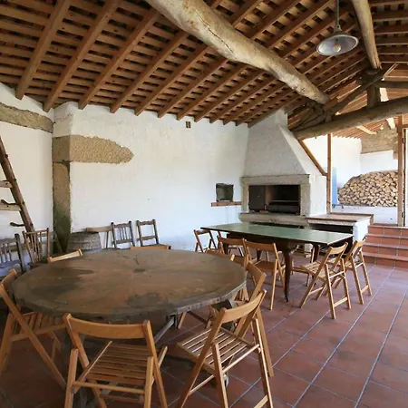 Casa Rustica Con Piscina Y Finca En Costa Da Morte Holiday home Cores